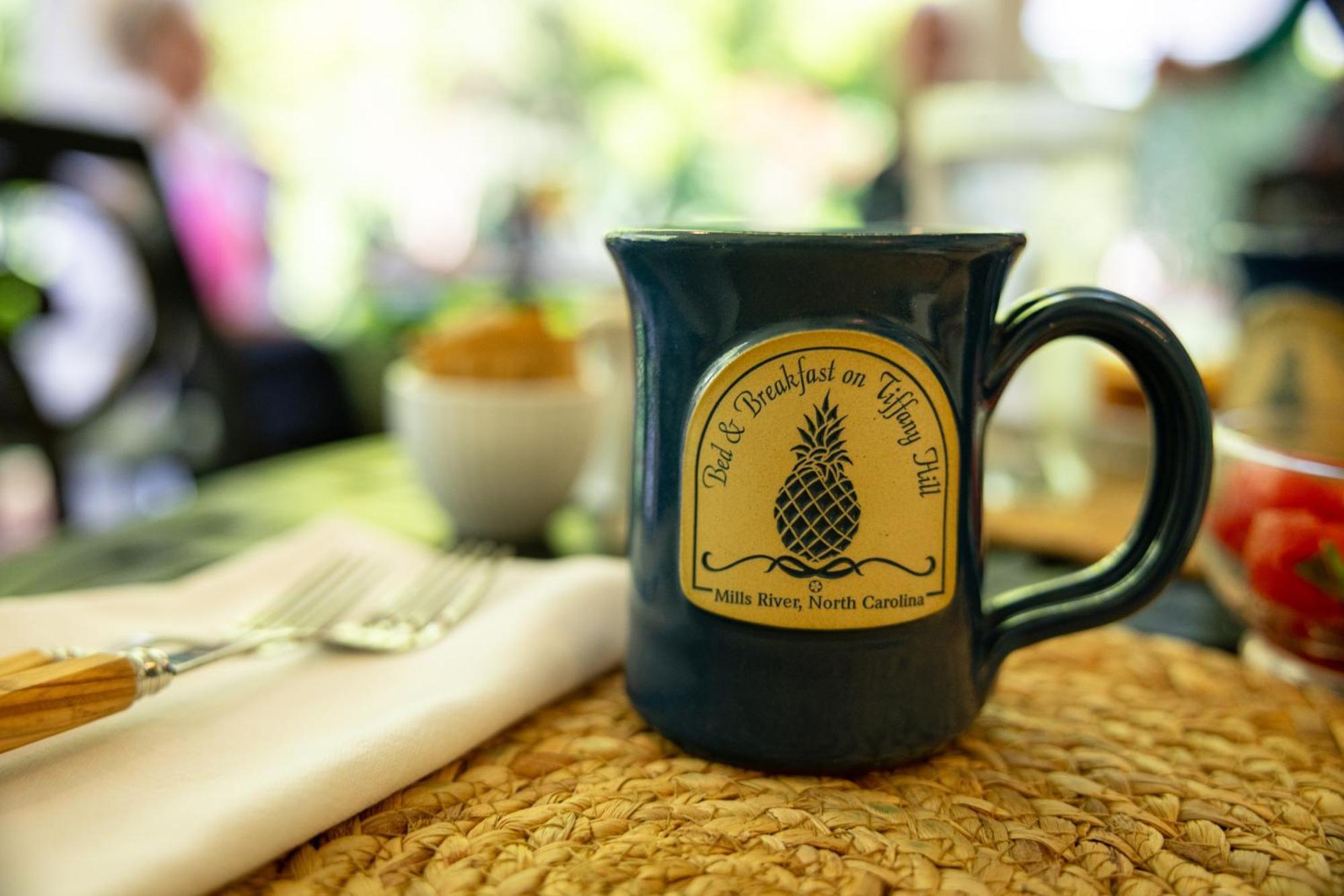 Mills River Bed & Breakfast On Tiffany Hill מראה חיצוני תמונה